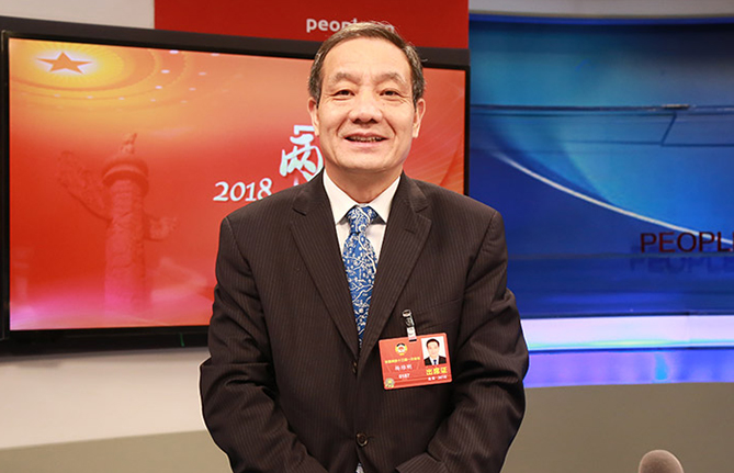 全國政協(xié)常委、湖南省人大常委會副主任楊維剛：創(chuàng)建“數(shù)字政府”賦能數(shù)字經(jīng)濟(jì)發(fā)展